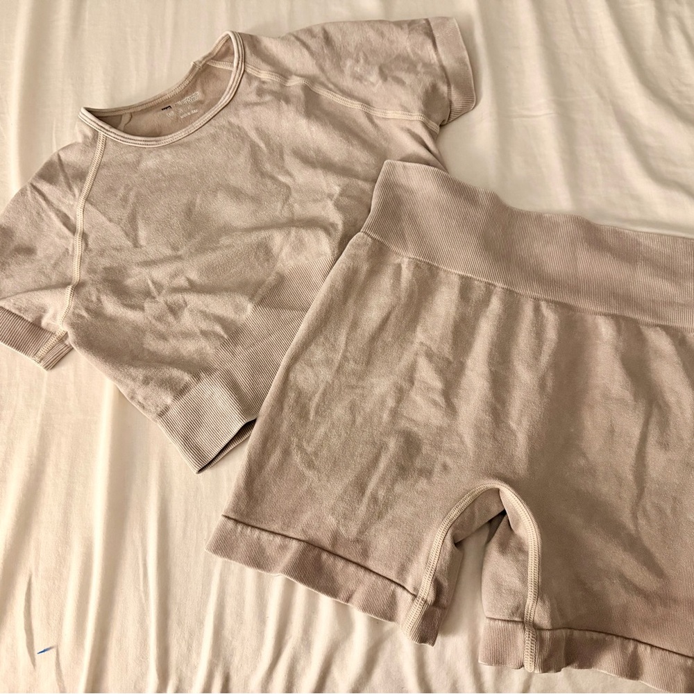 Beige Lounge Set